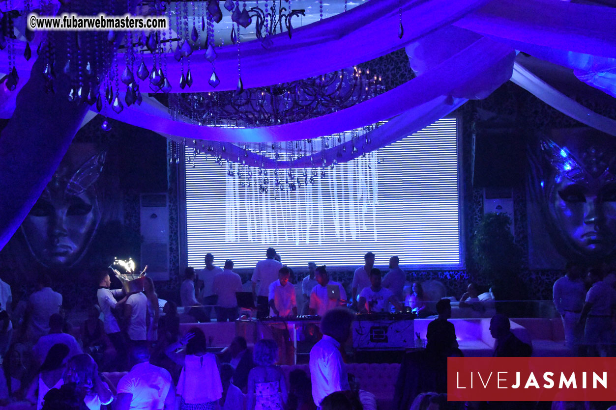 FreeWebCams White Party @ Bellagio Club