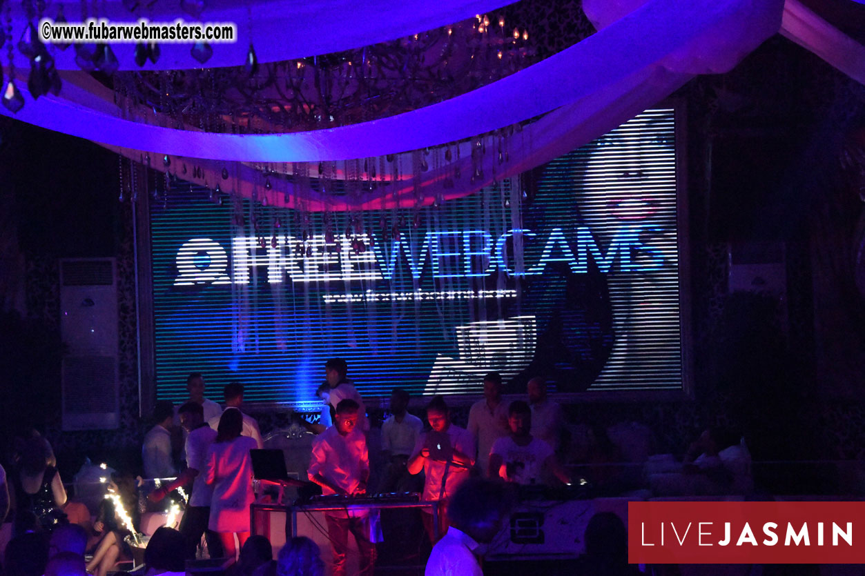 FreeWebCams White Party @ Bellagio Club