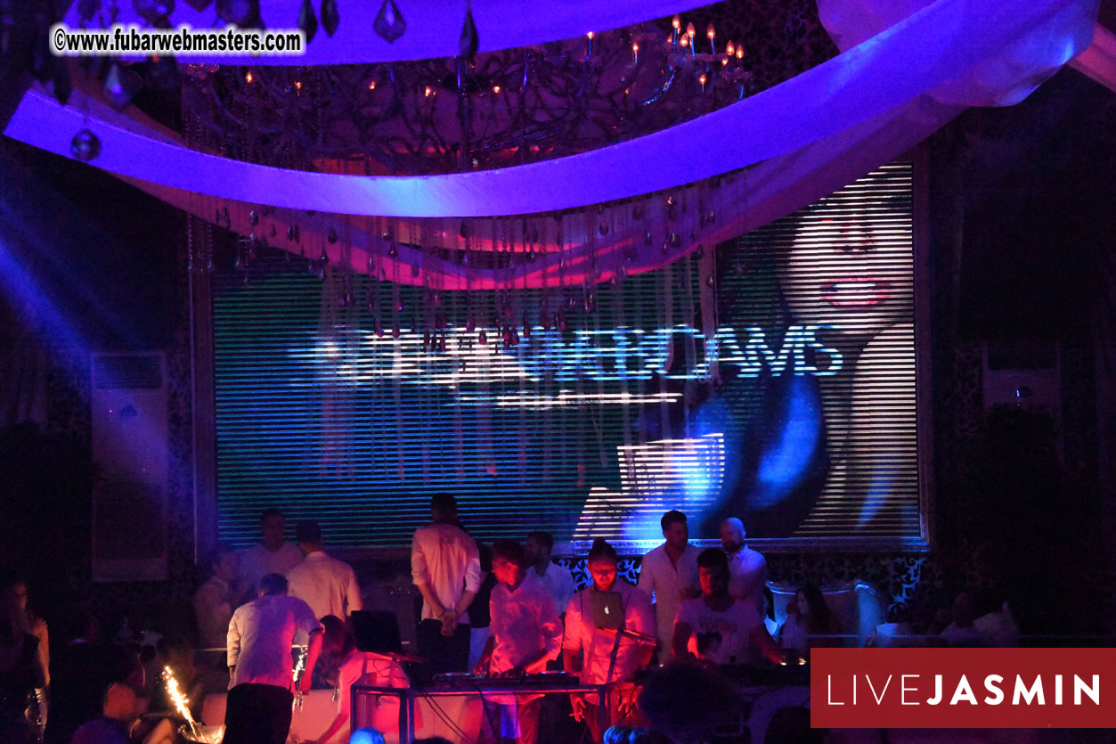 FreeWebCams White Party @ Bellagio Club