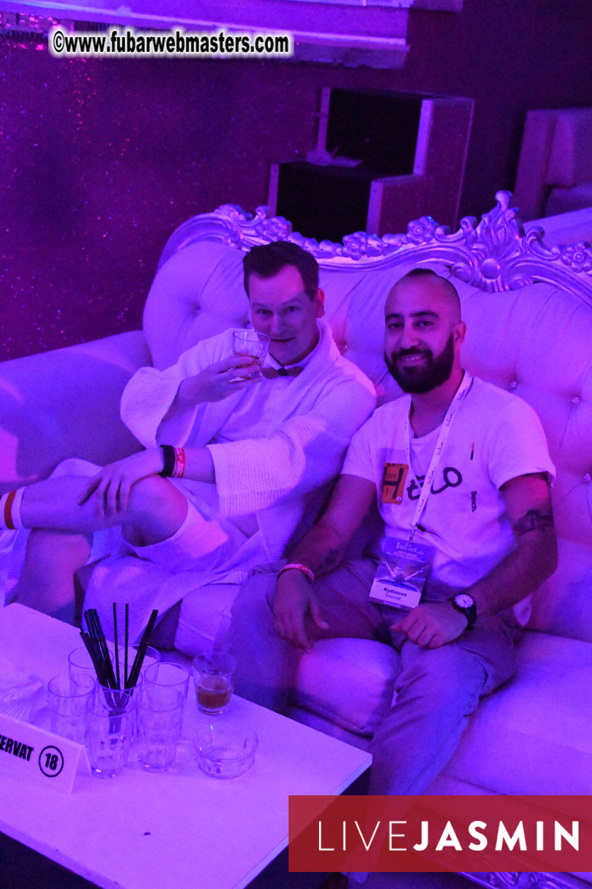 FreeWebCams White Party @ Bellagio Club