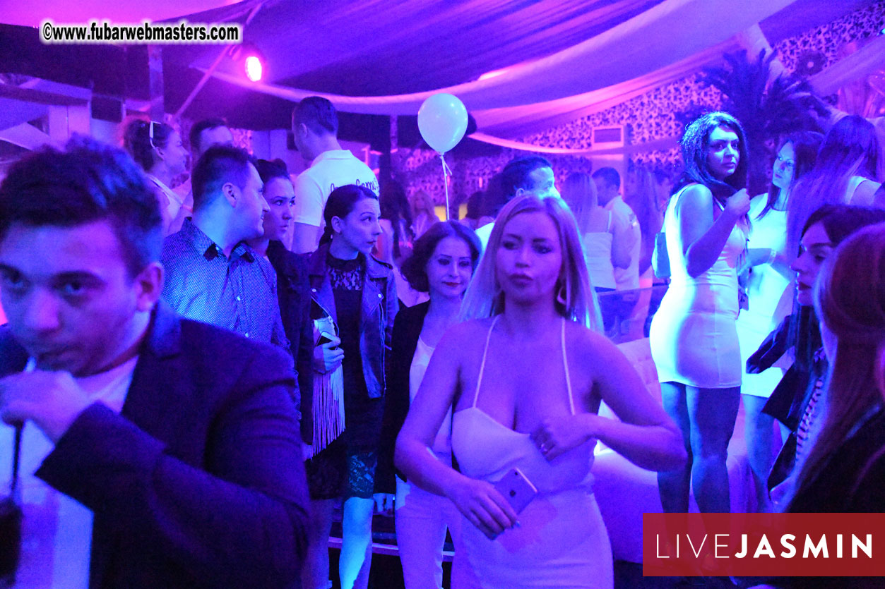 FreeWebCams White Party @ Bellagio Club