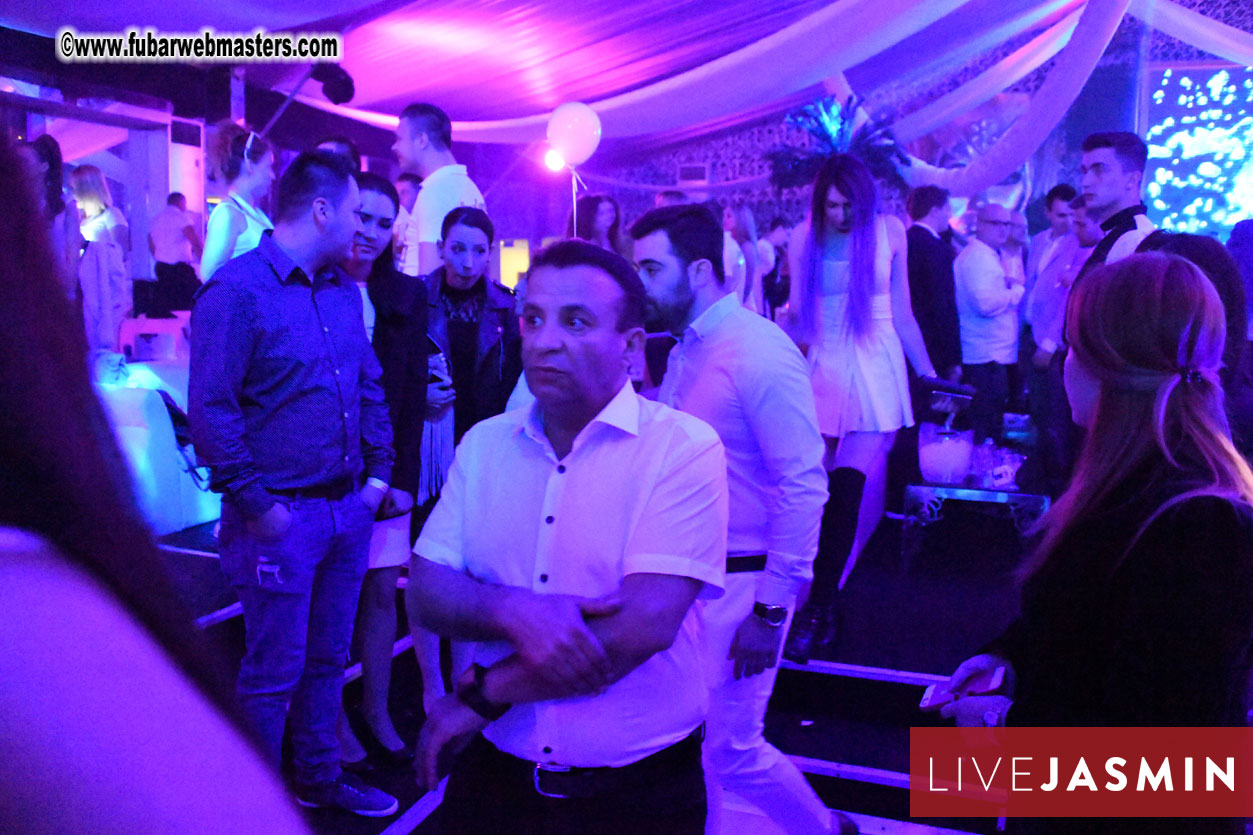 FreeWebCams White Party @ Bellagio Club