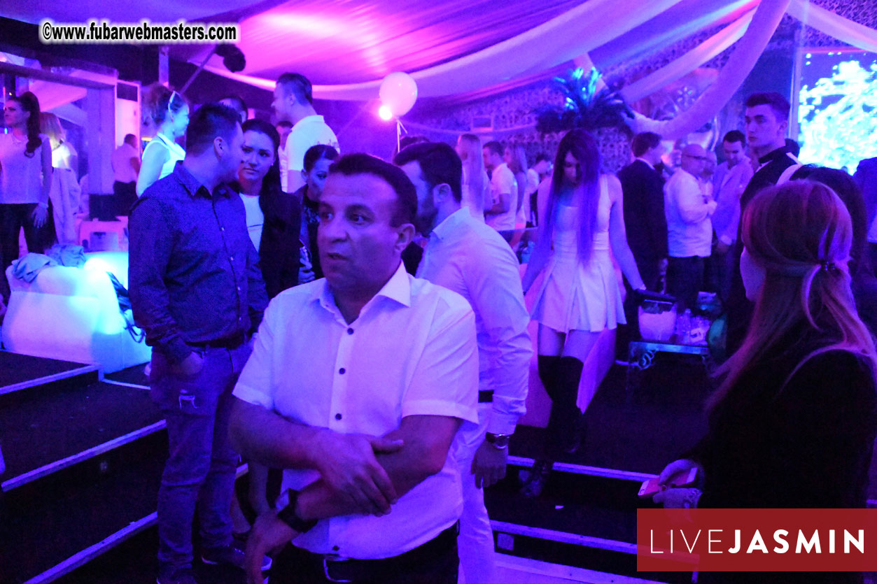 FreeWebCams White Party @ Bellagio Club