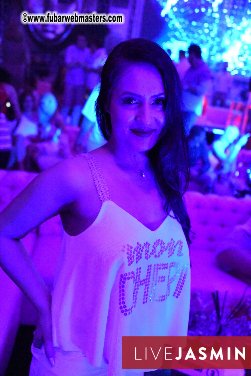 FreeWebCams White Party @ Bellagio Club