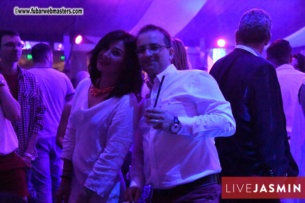 FreeWebCams White Party @ Bellagio Club