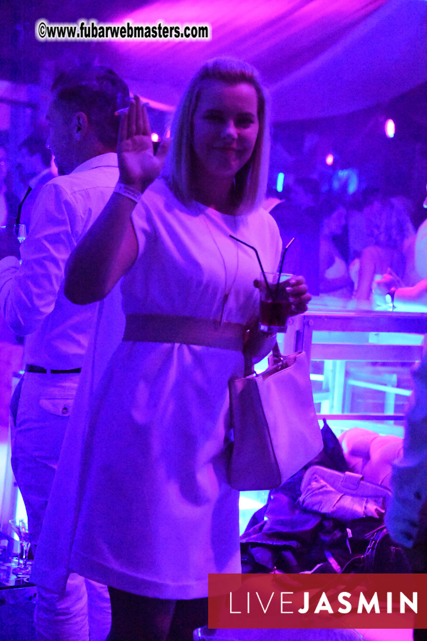 FreeWebCams White Party @ Bellagio Club