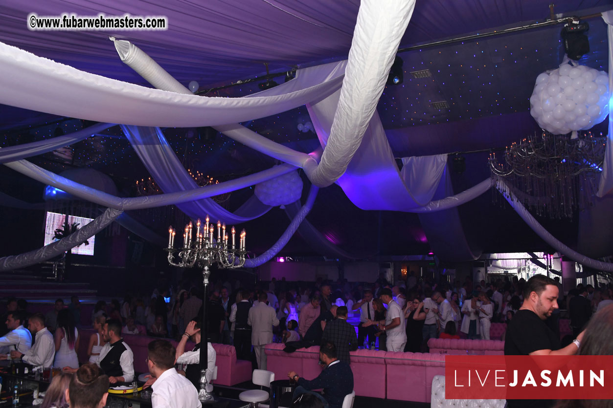 FreeWebCams White Party @ Bellagio Club