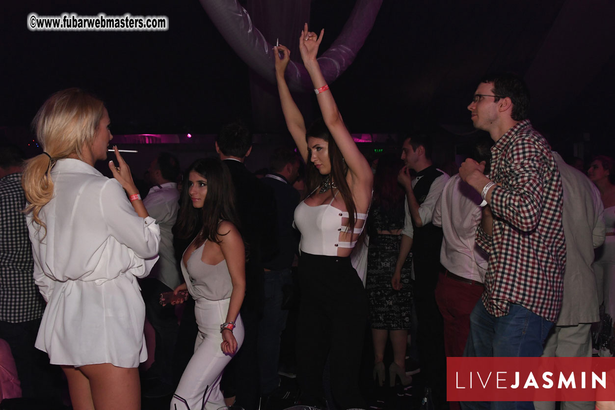 FreeWebCams White Party @ Bellagio Club