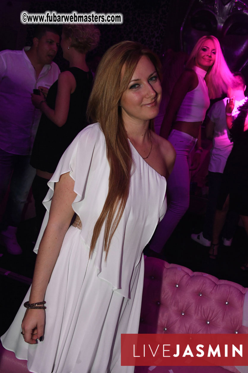 FreeWebCams White Party @ Bellagio Club