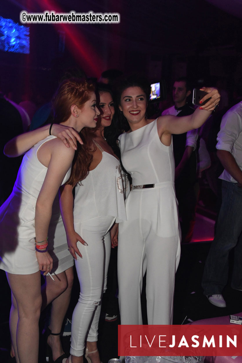 FreeWebCams White Party @ Bellagio Club