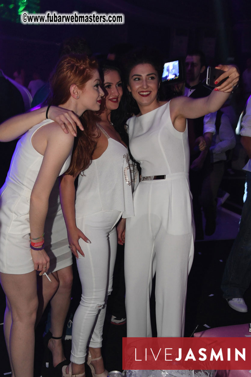 FreeWebCams White Party @ Bellagio Club