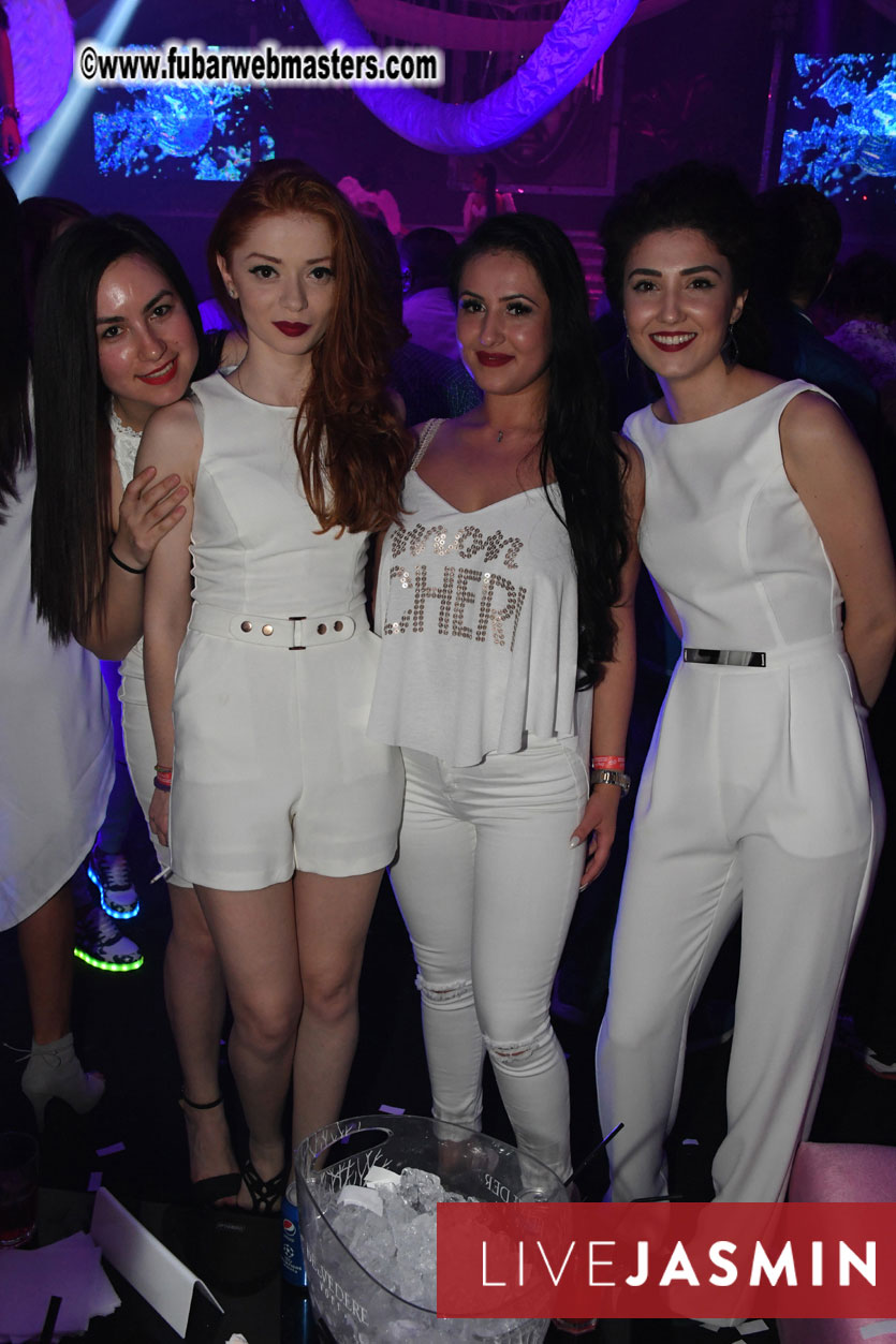 FreeWebCams White Party @ Bellagio Club