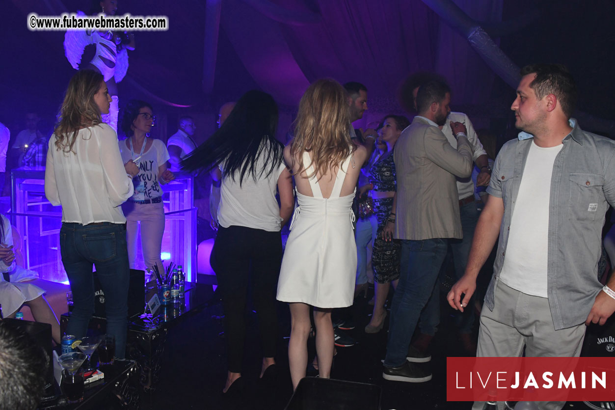 FreeWebCams White Party @ Bellagio Club