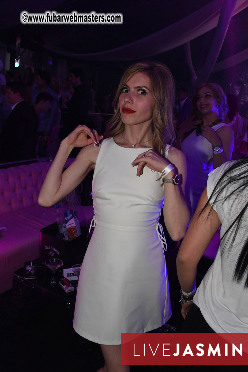 FreeWebCams White Party @ Bellagio Club