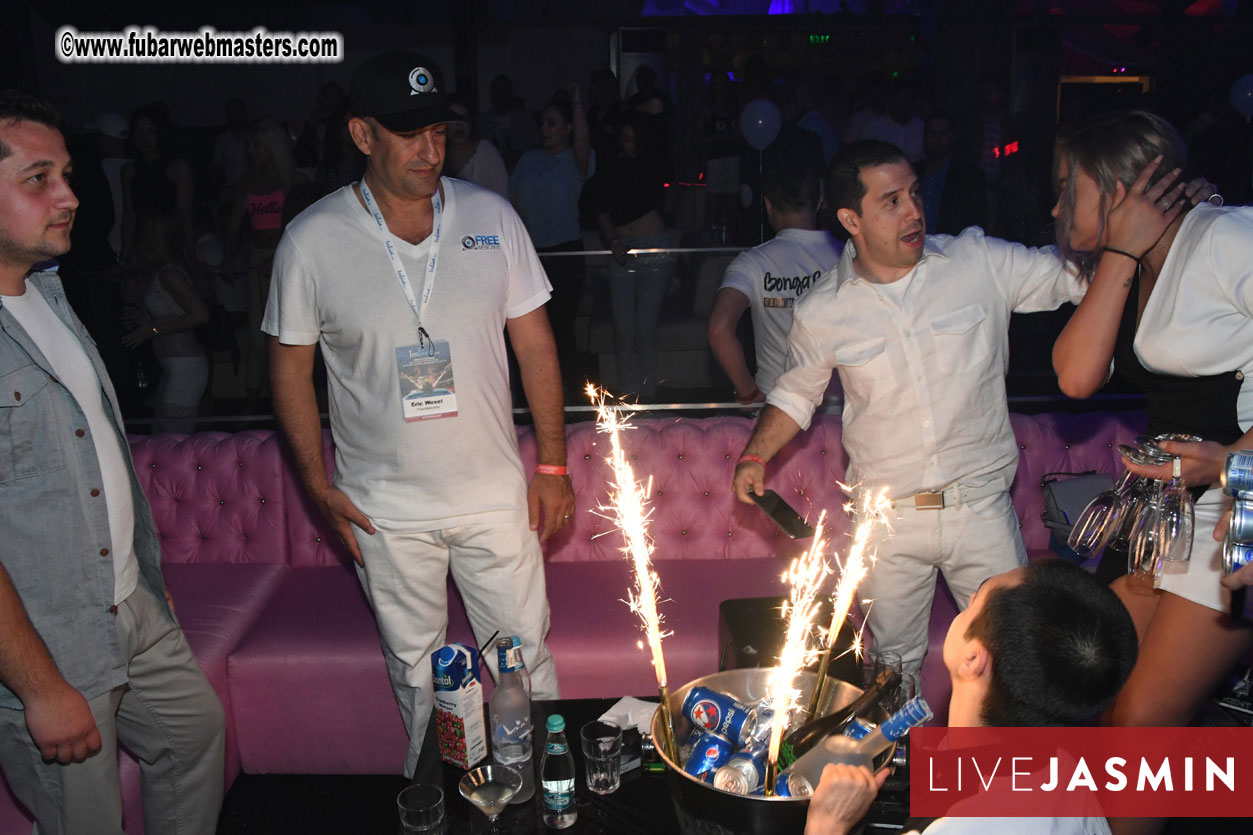 FreeWebCams White Party @ Bellagio Club