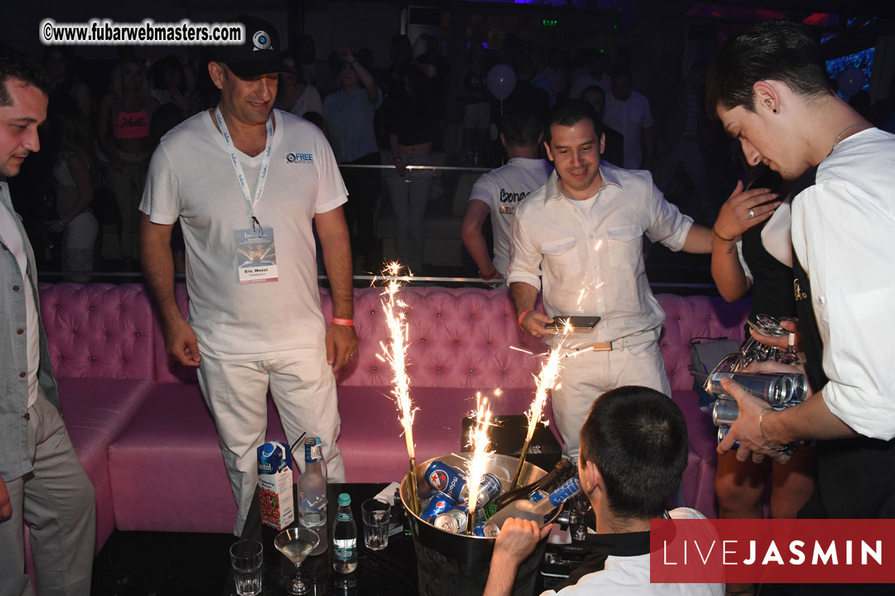 FreeWebCams White Party @ Bellagio Club