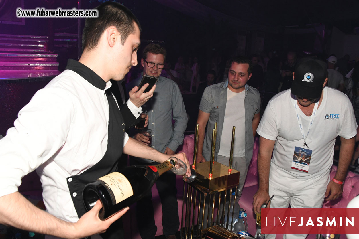 FreeWebCams White Party @ Bellagio Club