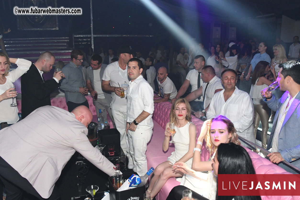 FreeWebCams White Party @ Bellagio Club