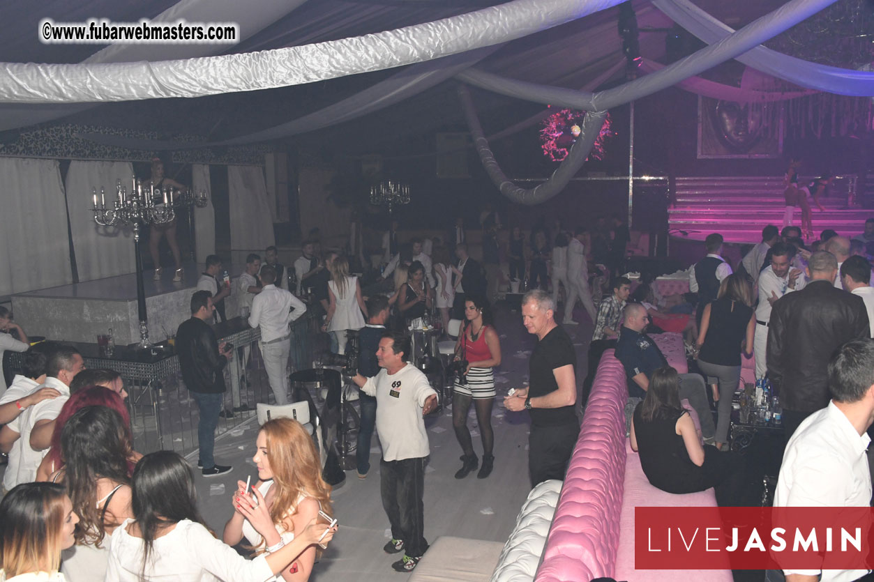 FreeWebCams White Party @ Bellagio Club