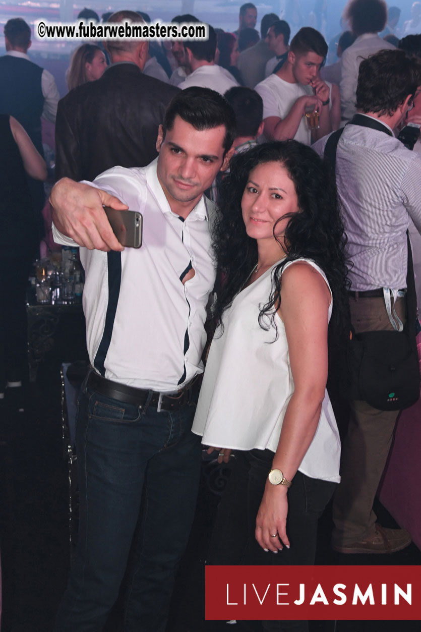 FreeWebCams White Party @ Bellagio Club