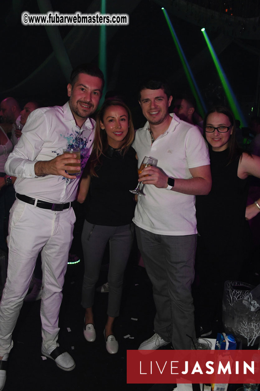 FreeWebCams White Party @ Bellagio Club