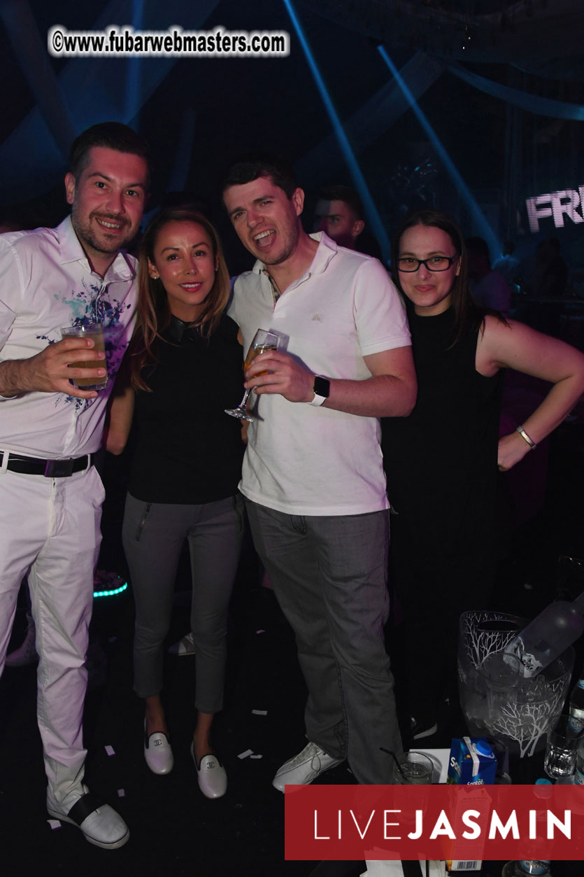 FreeWebCams White Party @ Bellagio Club