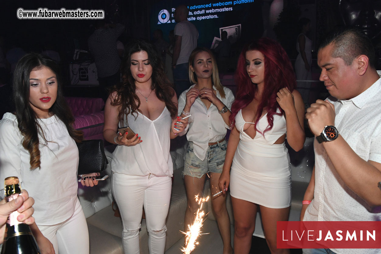 FreeWebCams White Party @ Bellagio Club