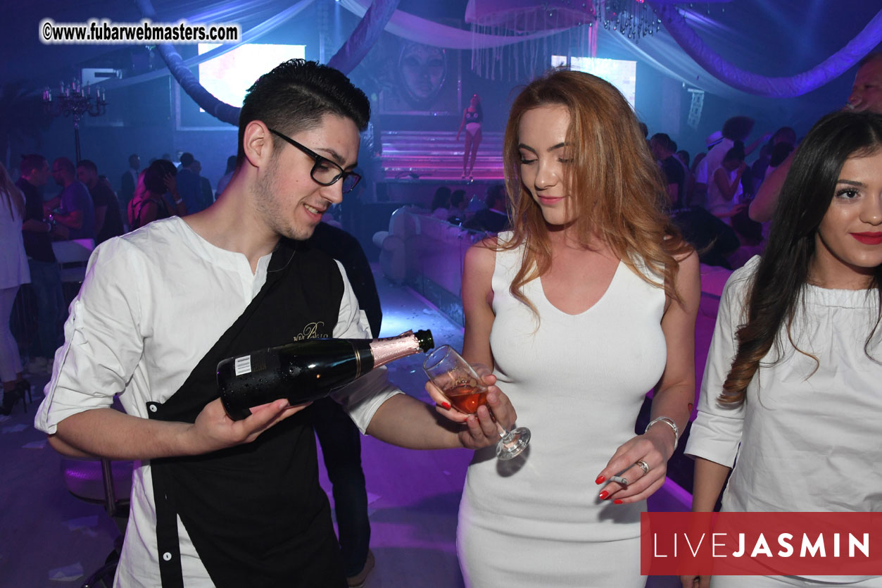 FreeWebCams White Party @ Bellagio Club