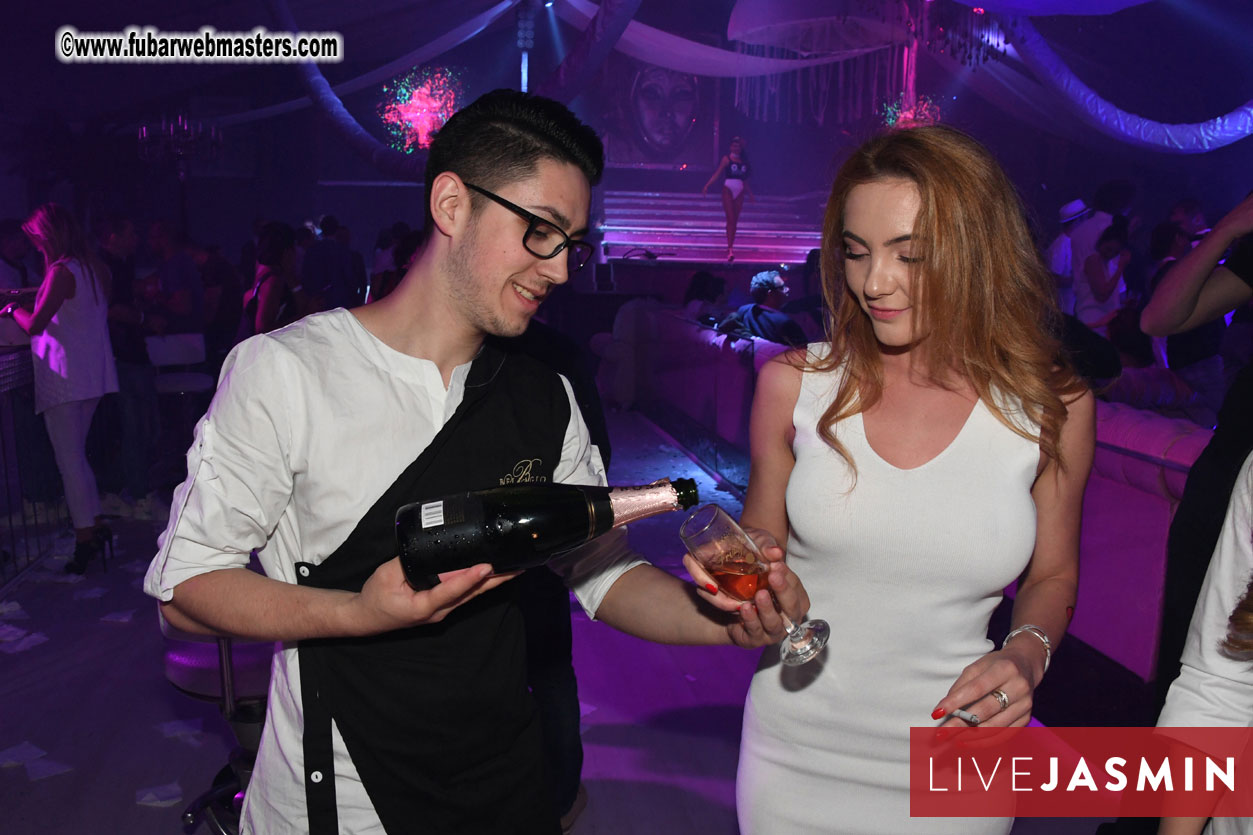 FreeWebCams White Party @ Bellagio Club