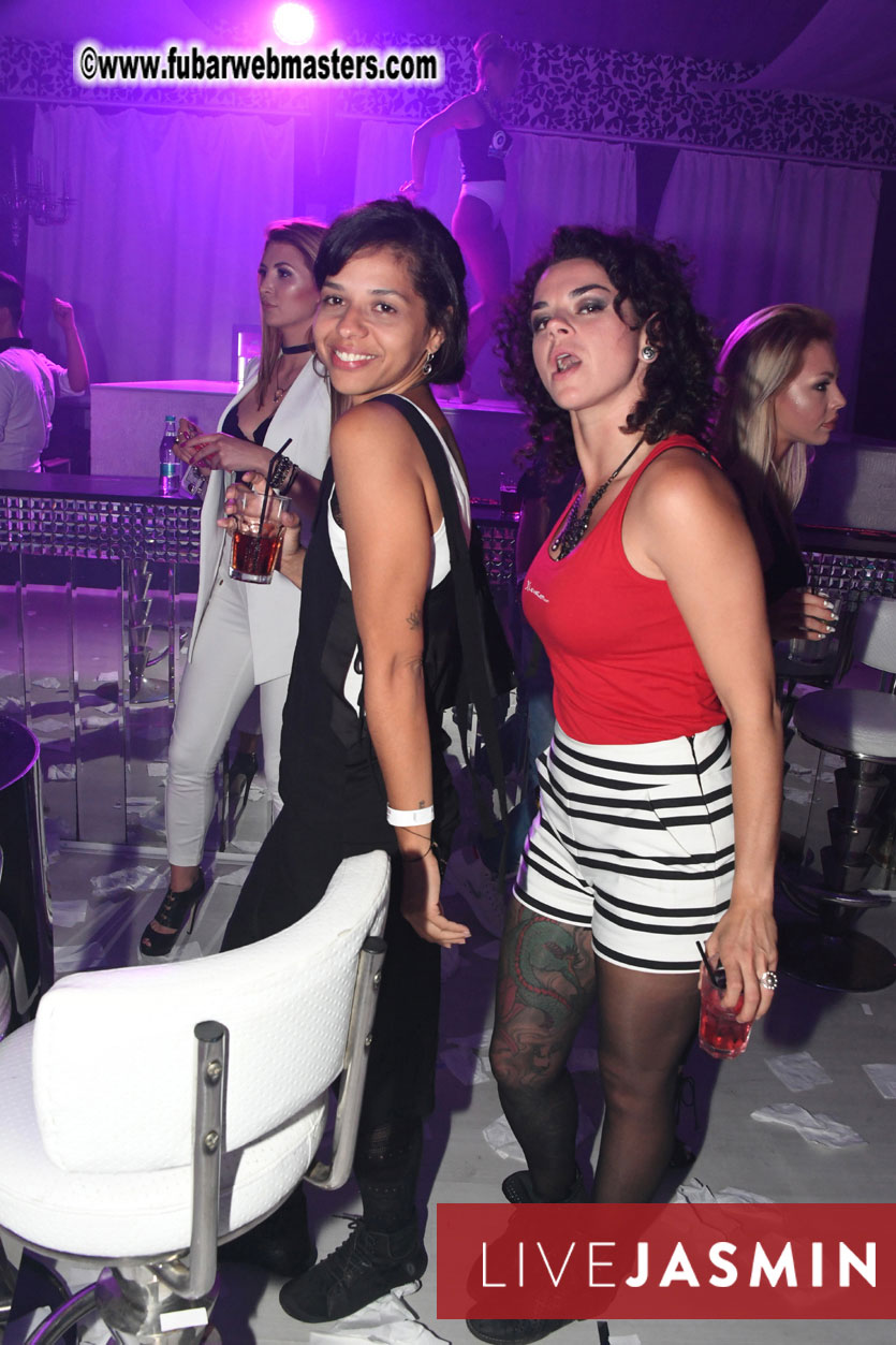 FreeWebCams White Party @ Bellagio Club