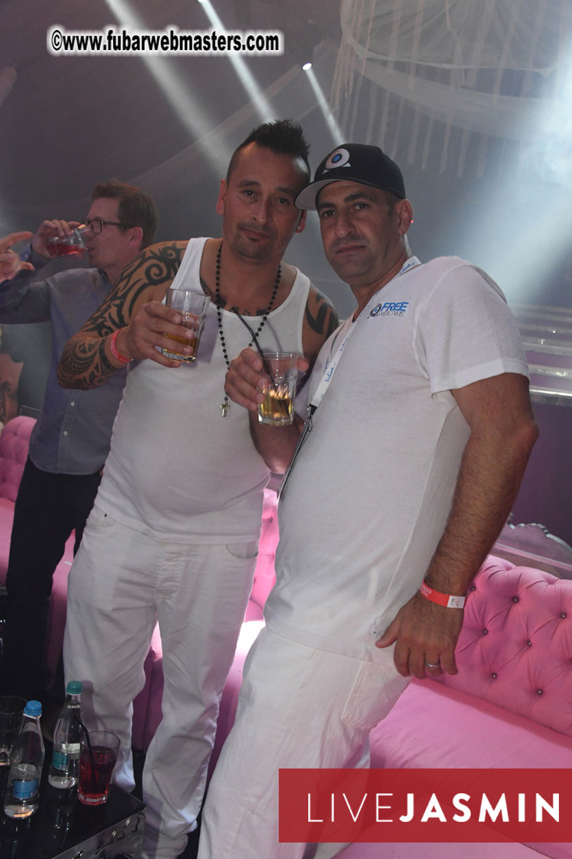 FreeWebCams White Party @ Bellagio Club