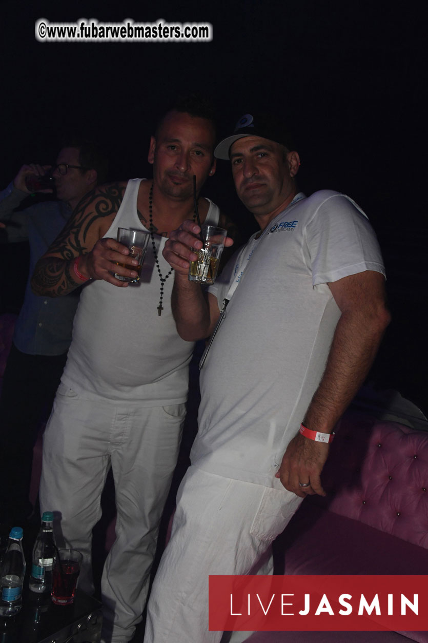 FreeWebCams White Party @ Bellagio Club