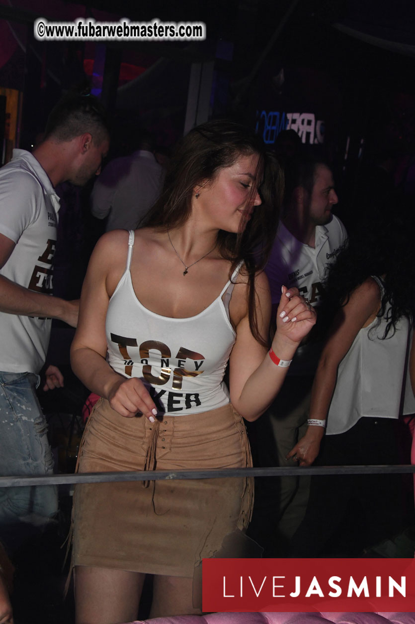 FreeWebCams White Party @ Bellagio Club