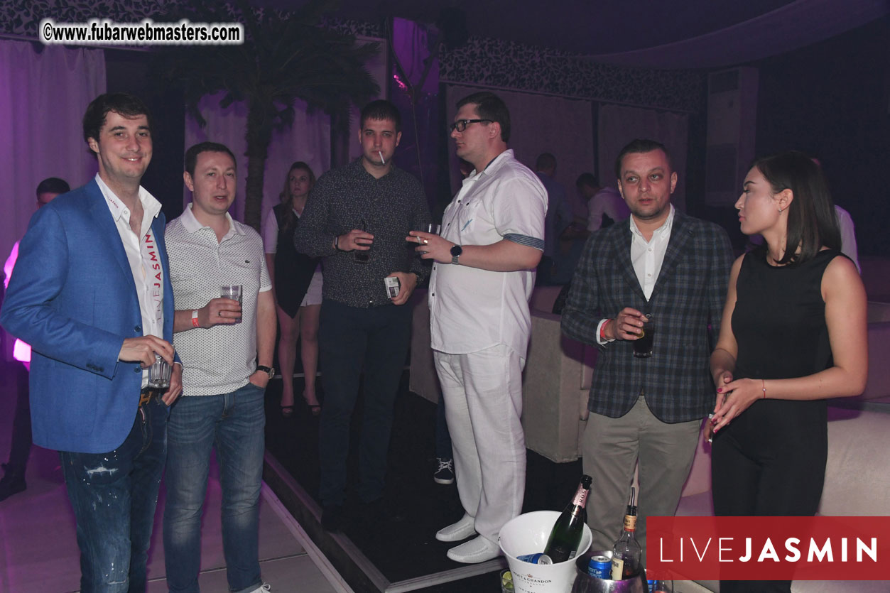 FreeWebCams White Party @ Bellagio Club