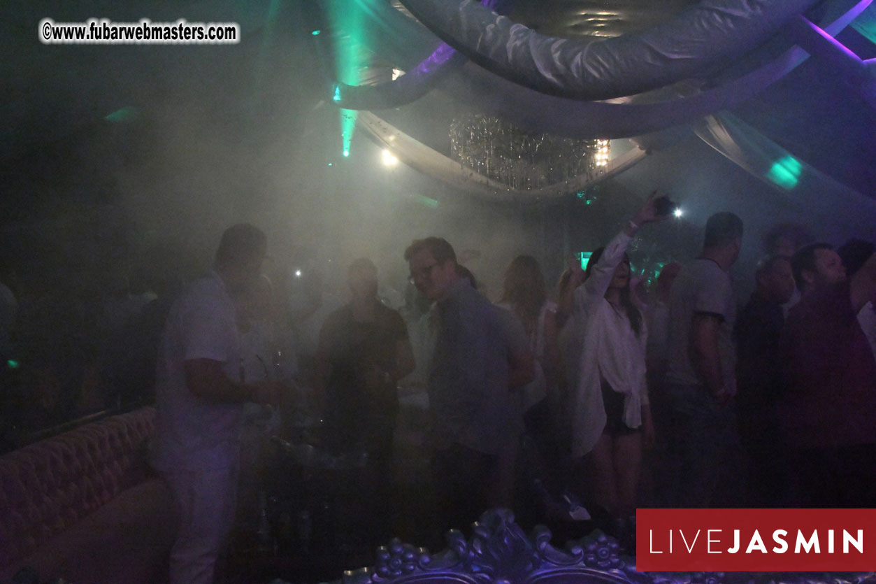 FreeWebCams White Party @ Bellagio Club