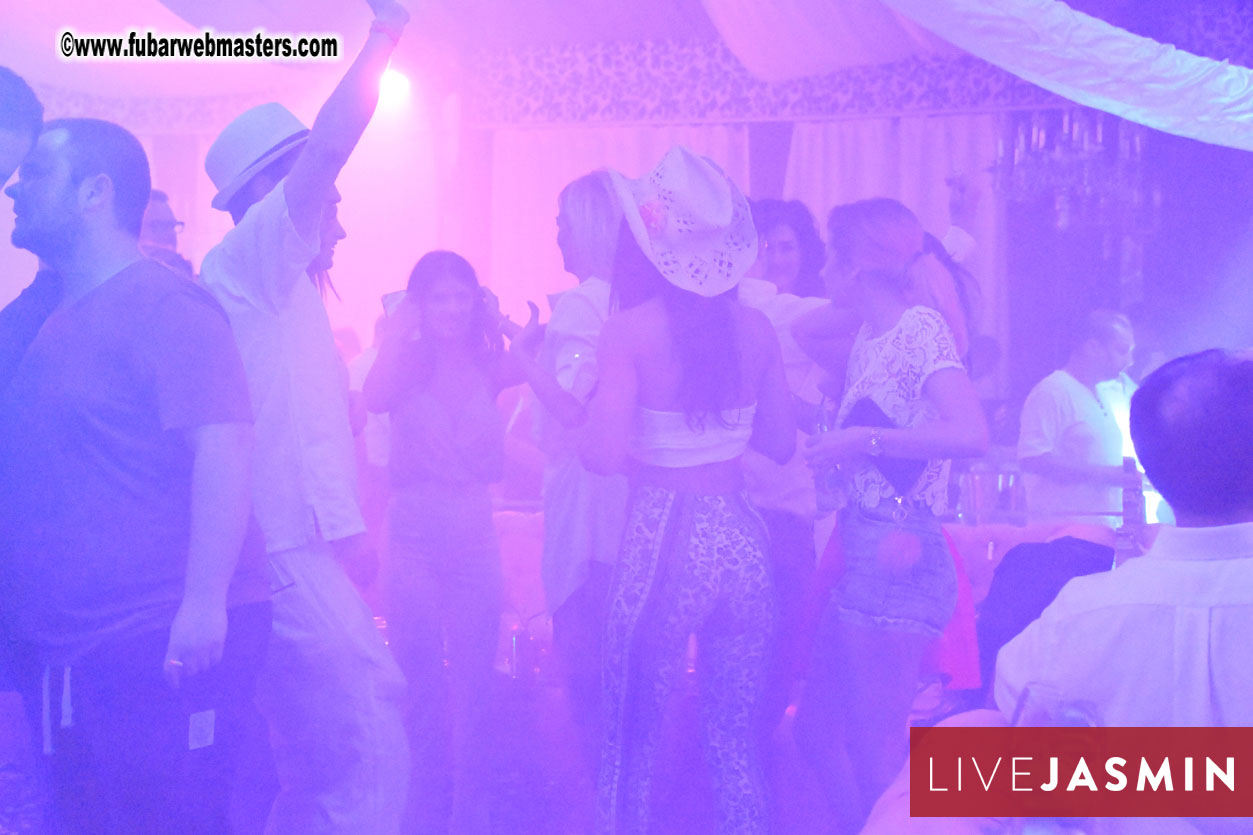 FreeWebCams White Party @ Bellagio Club