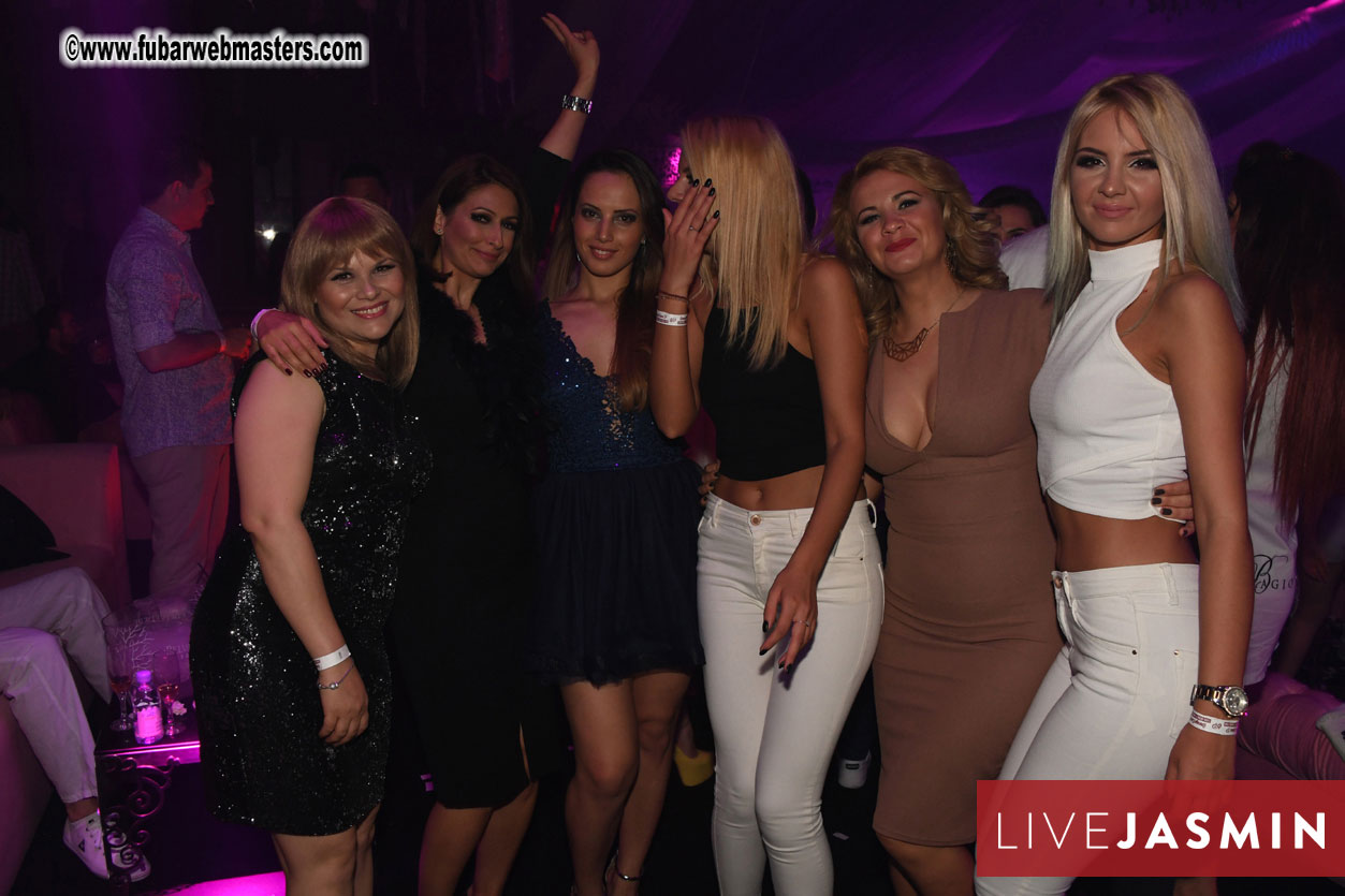 FreeWebCams White Party @ Bellagio Club