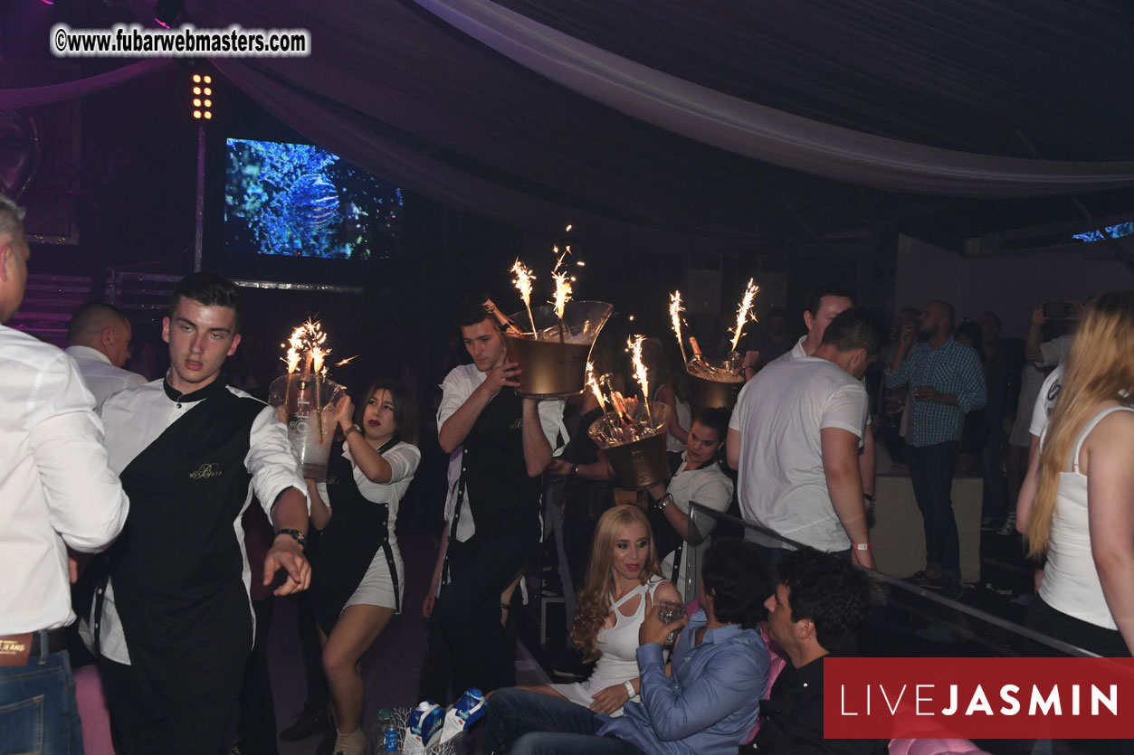 FreeWebCams White Party @ Bellagio Club