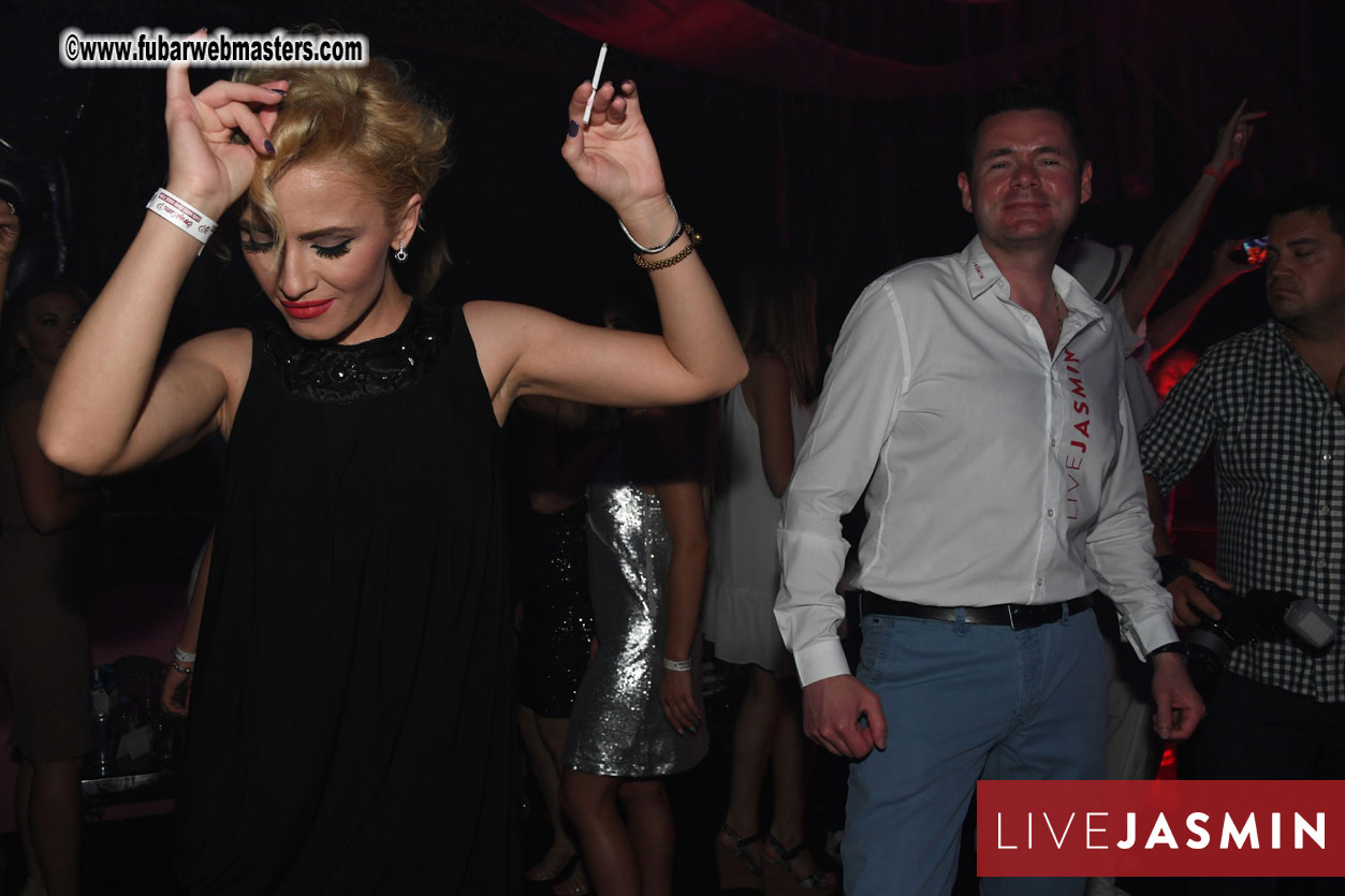 FreeWebCams White Party @ Bellagio Club