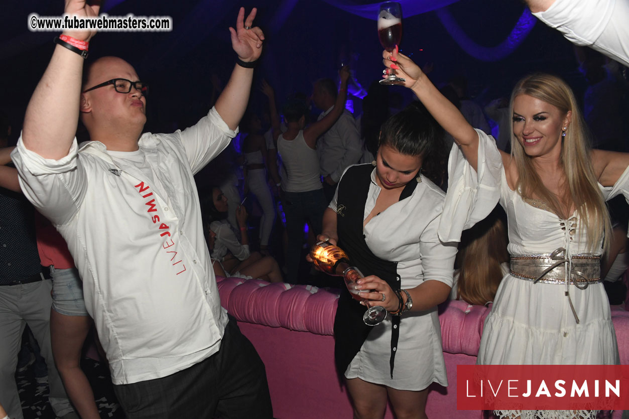 FreeWebCams White Party @ Bellagio Club