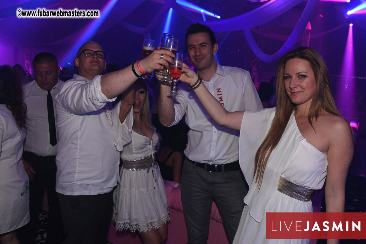 FreeWebCams White Party @ Bellagio Club