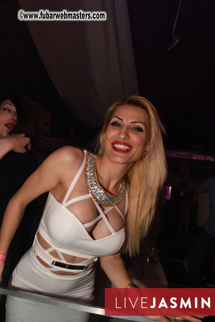 FreeWebCams White Party @ Bellagio Club