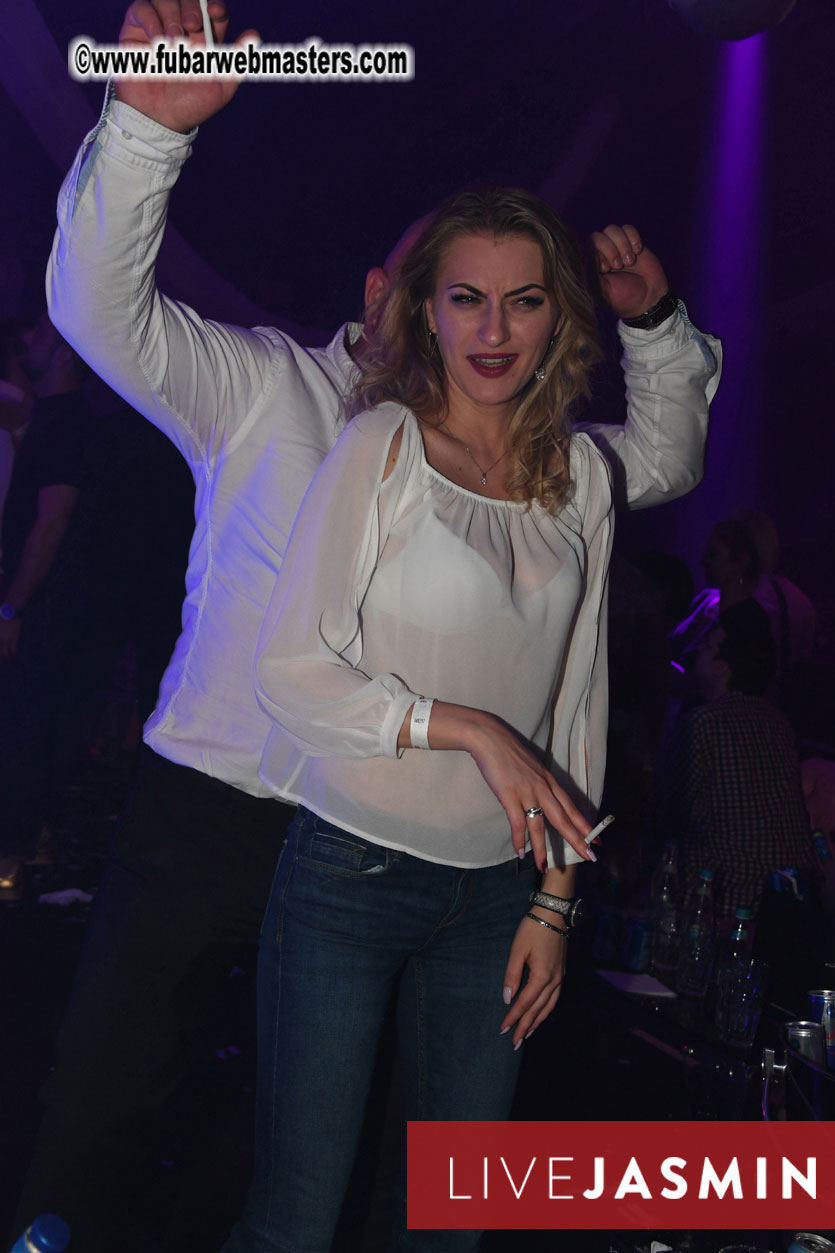 FreeWebCams White Party @ Bellagio Club