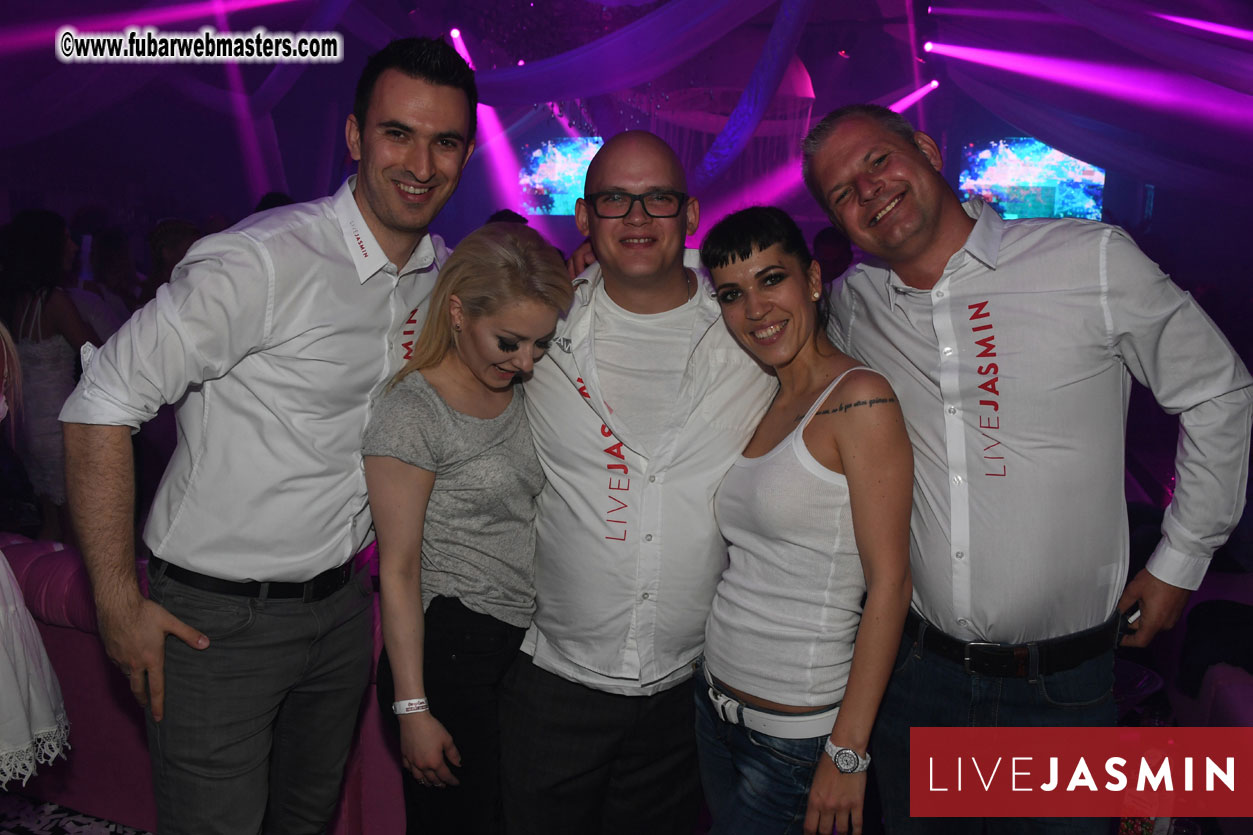 FreeWebCams White Party @ Bellagio Club