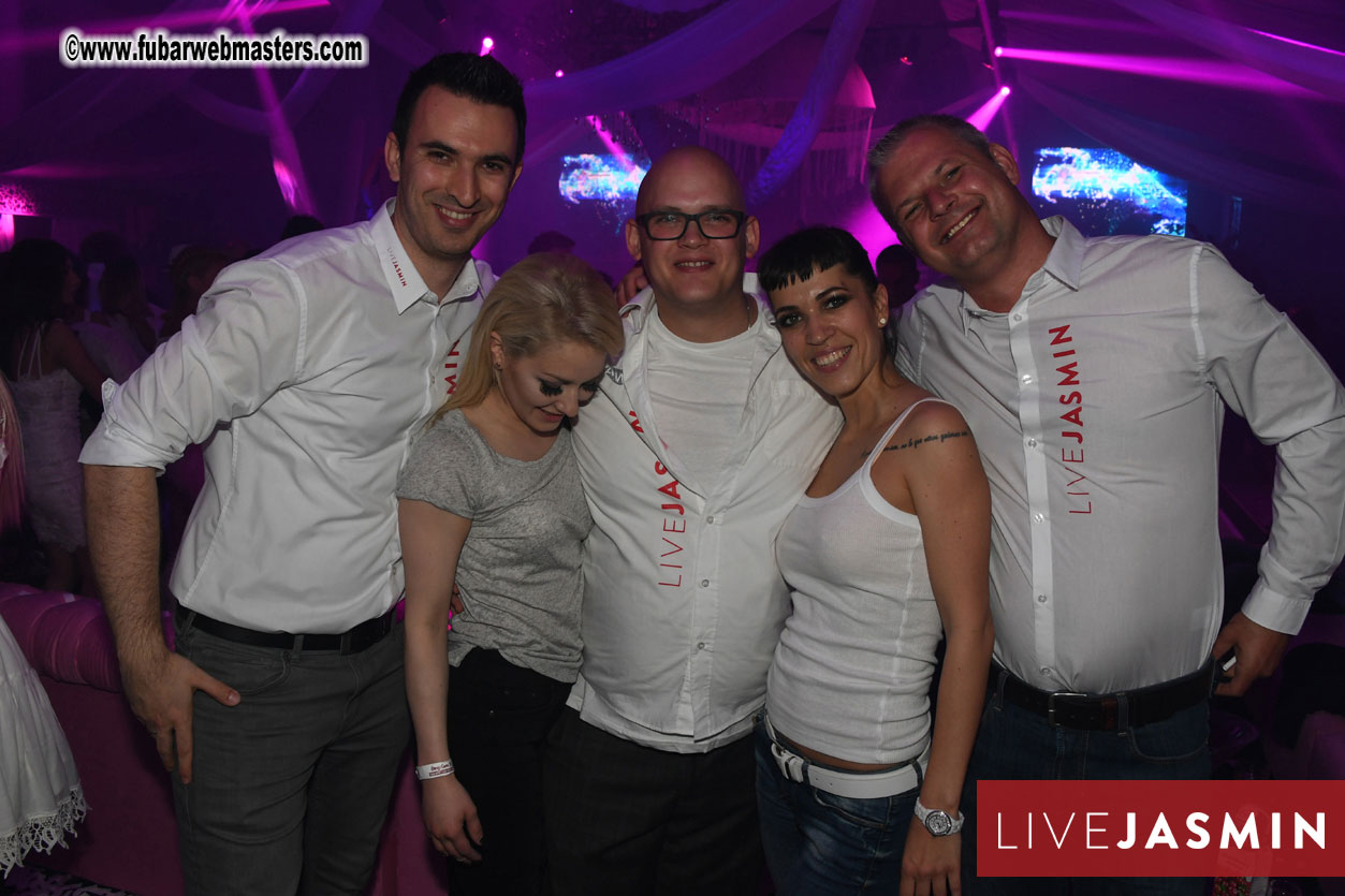 FreeWebCams White Party @ Bellagio Club