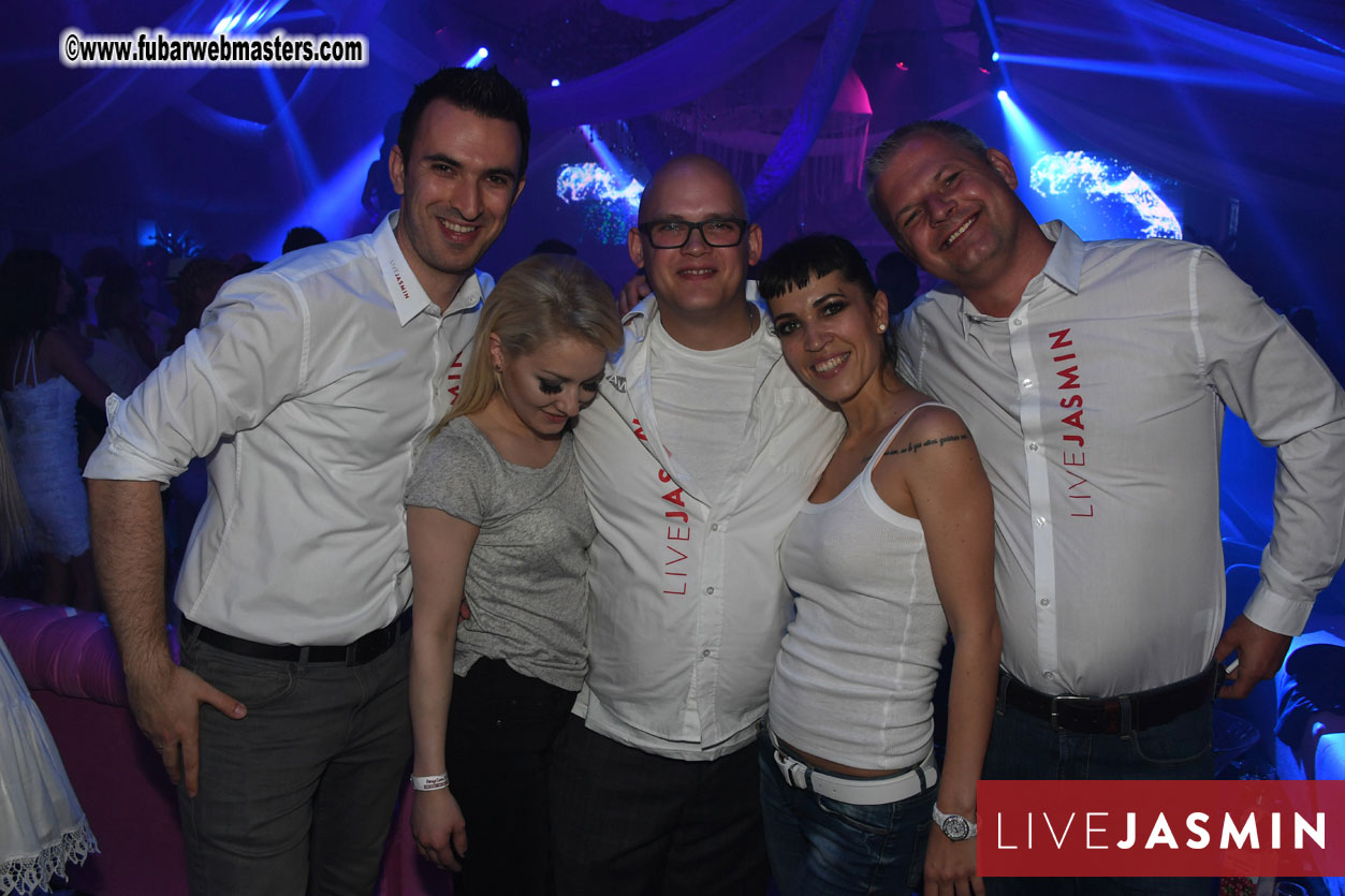 FreeWebCams White Party @ Bellagio Club