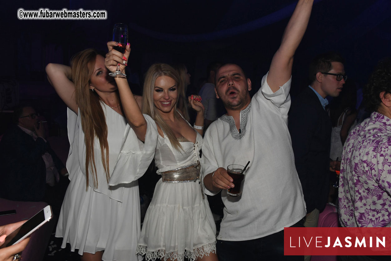 FreeWebCams White Party @ Bellagio Club