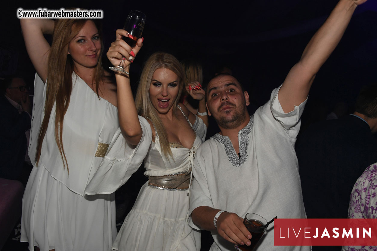 FreeWebCams White Party @ Bellagio Club