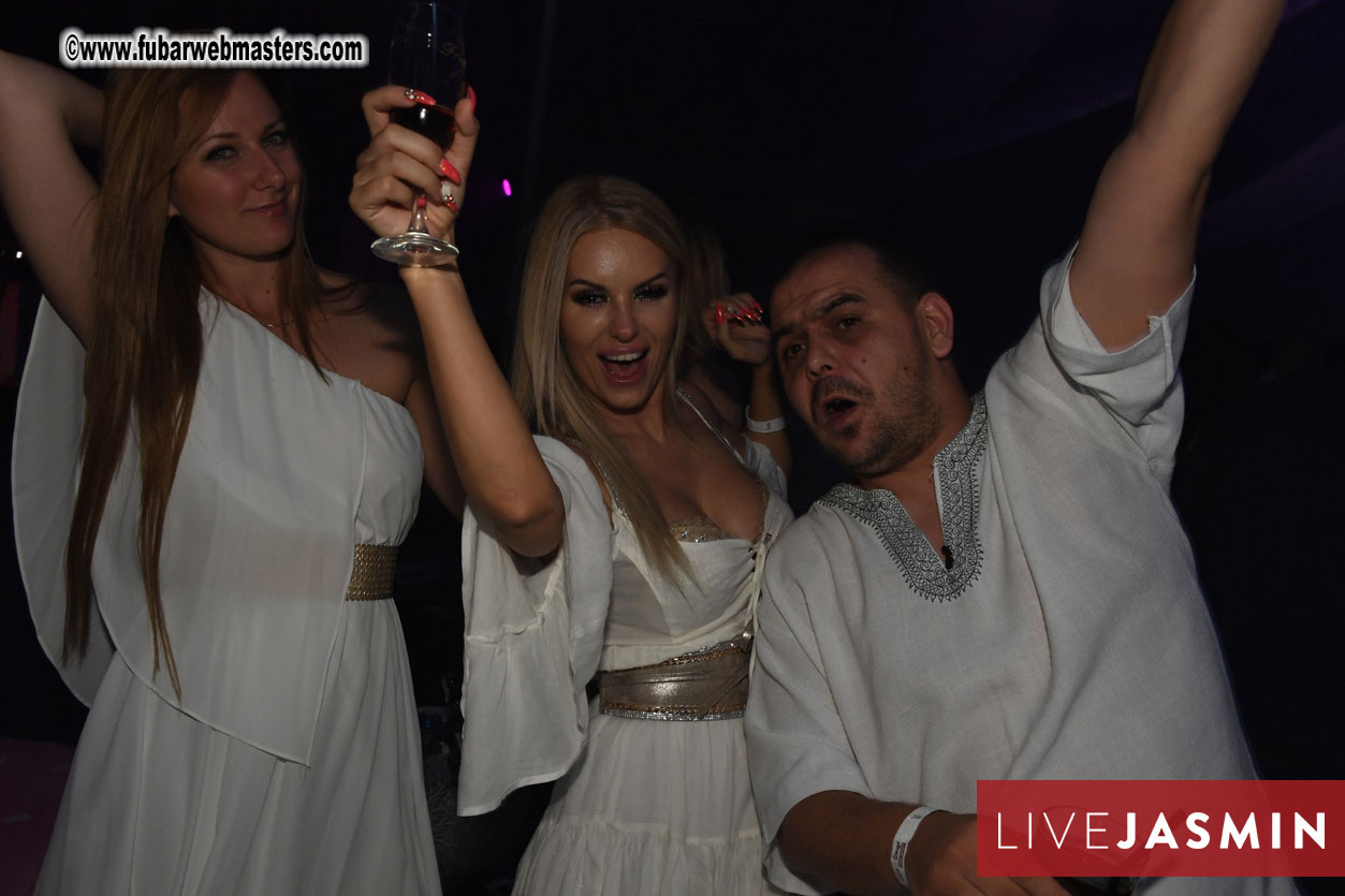 FreeWebCams White Party @ Bellagio Club