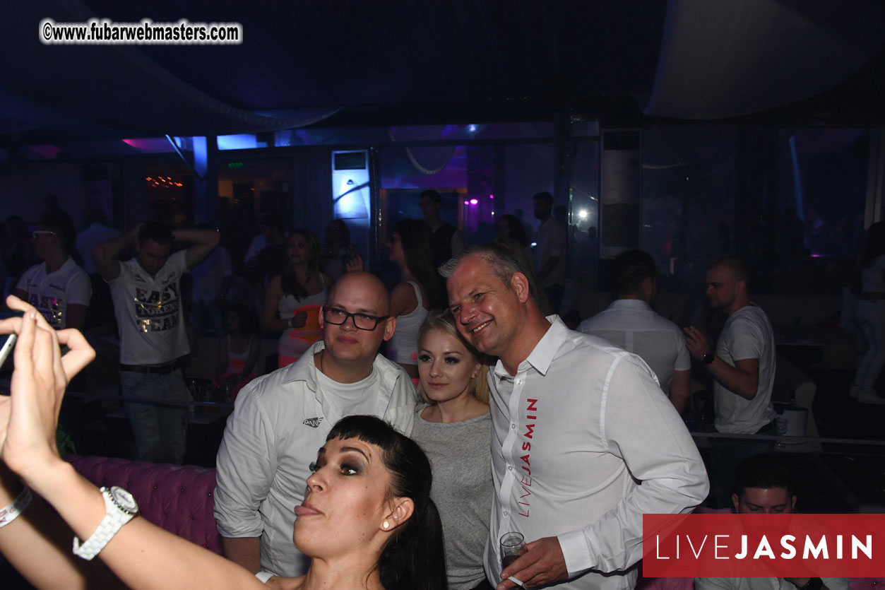 FreeWebCams White Party @ Bellagio Club